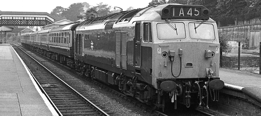 50 015
