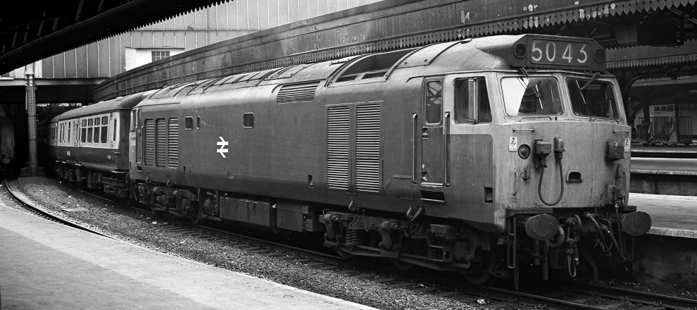 50 043