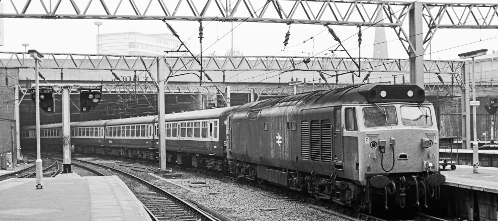 50 046